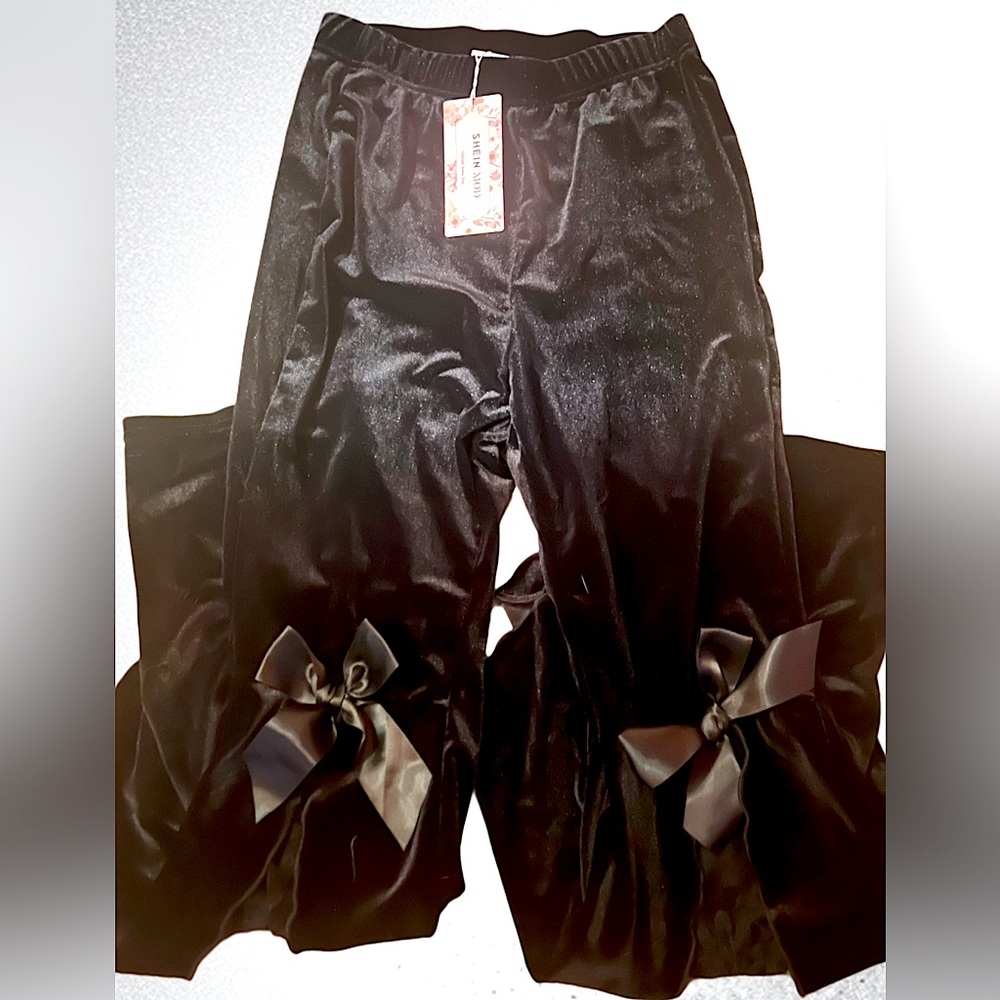 Beautiful Velvet Lace Gothic Bell Bottoms with Bows 🥀 - Picture 3 of 3